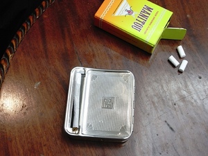 porta cigaretts machine.jpg